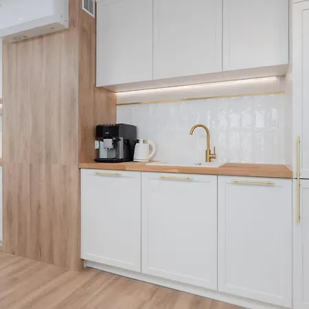 Wyspa Solna By Renters Prestige Lägenhet *